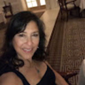 Meet your Posher, Beth